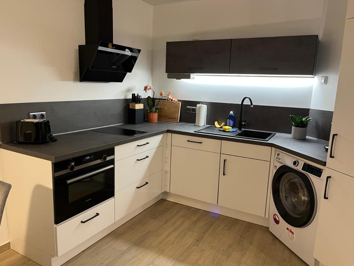 Neu Sanierte Wohnung Fuer 2-4 P Эшвеге Экстерьер фото